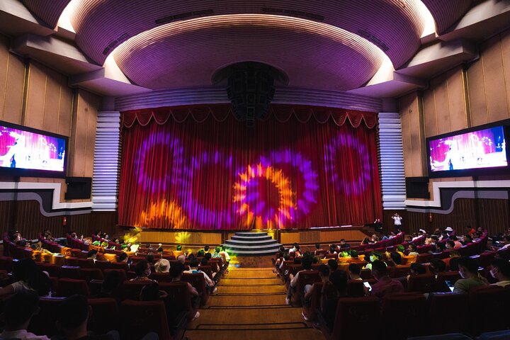 Alcazar Cabaret Show Pattaya - Image 3